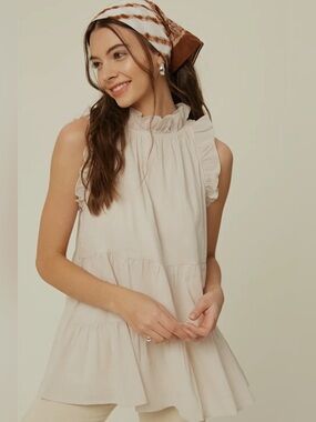 NWT! ON SALE! Cream Ruffle Sleeveless Blouse by LISTICLE